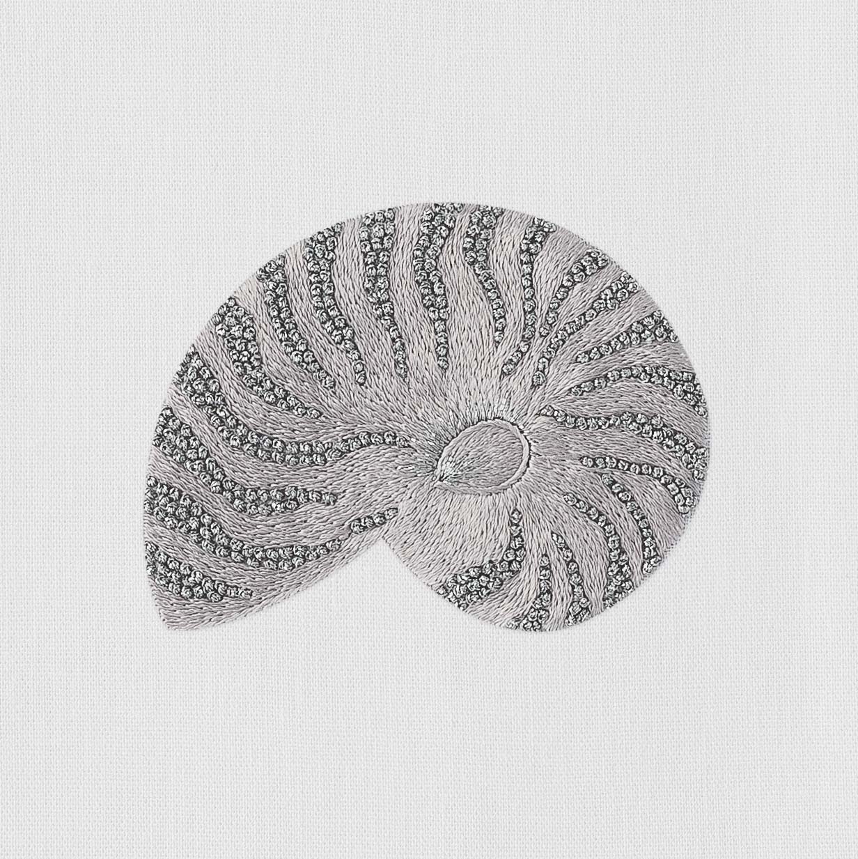 Shell Nautilus Silver Hand Towel